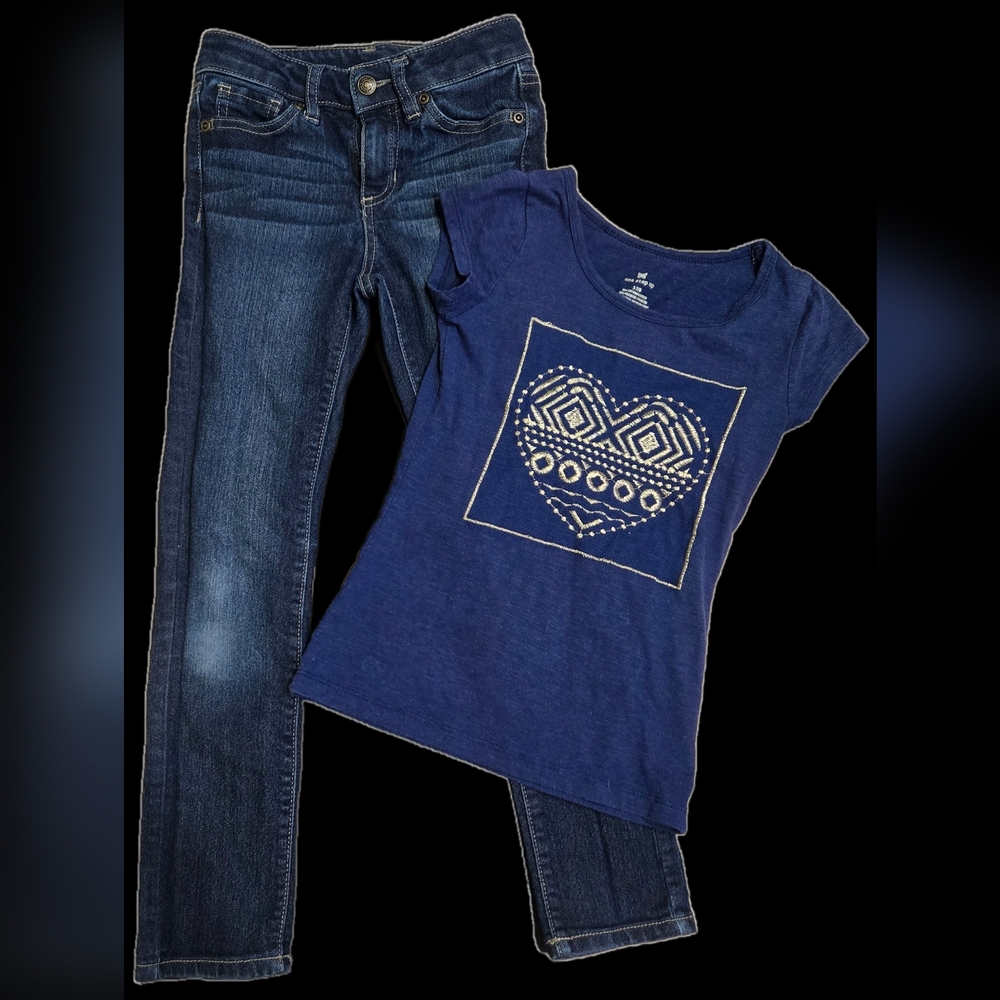 Size 7 Girls T-Shirt & Jeans Bundle